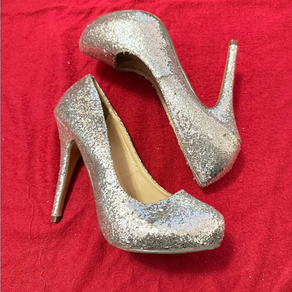 Michael Antonio Shimmering Silver Heels